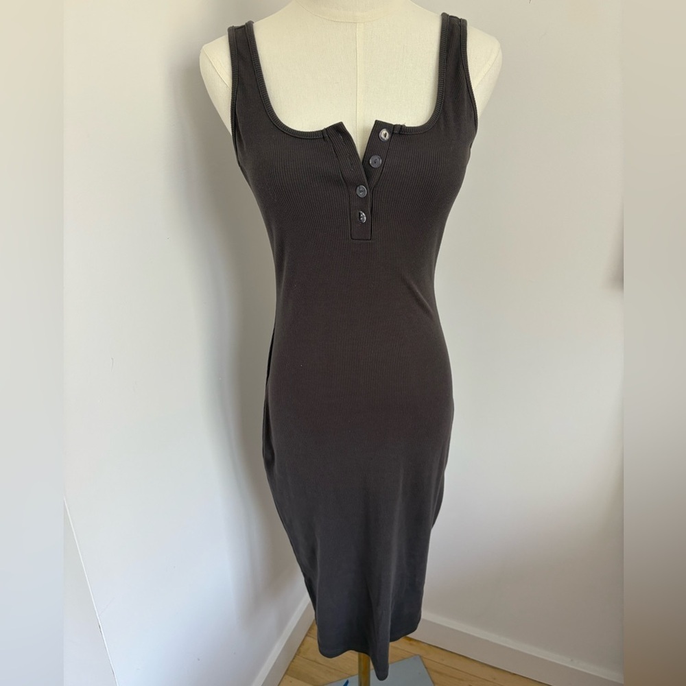 Sleeveless Button-Front Dress